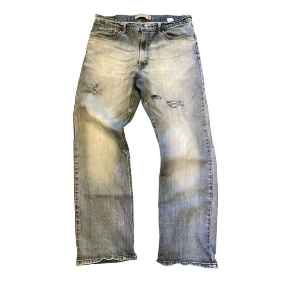 Wrangler Distressed Jeans size 36/32 - Picture 1 of 8